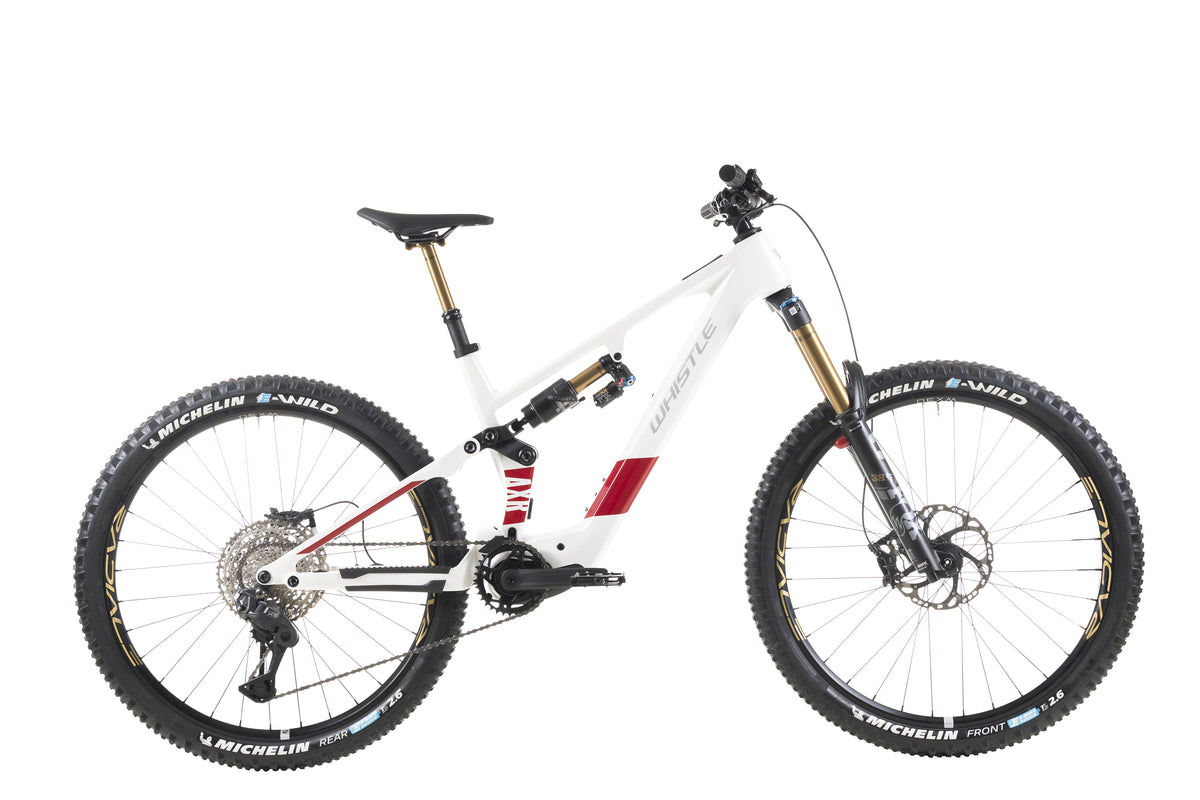 Whistle | AXR C10.7 | E-Enduro Carbon Avinox M2S